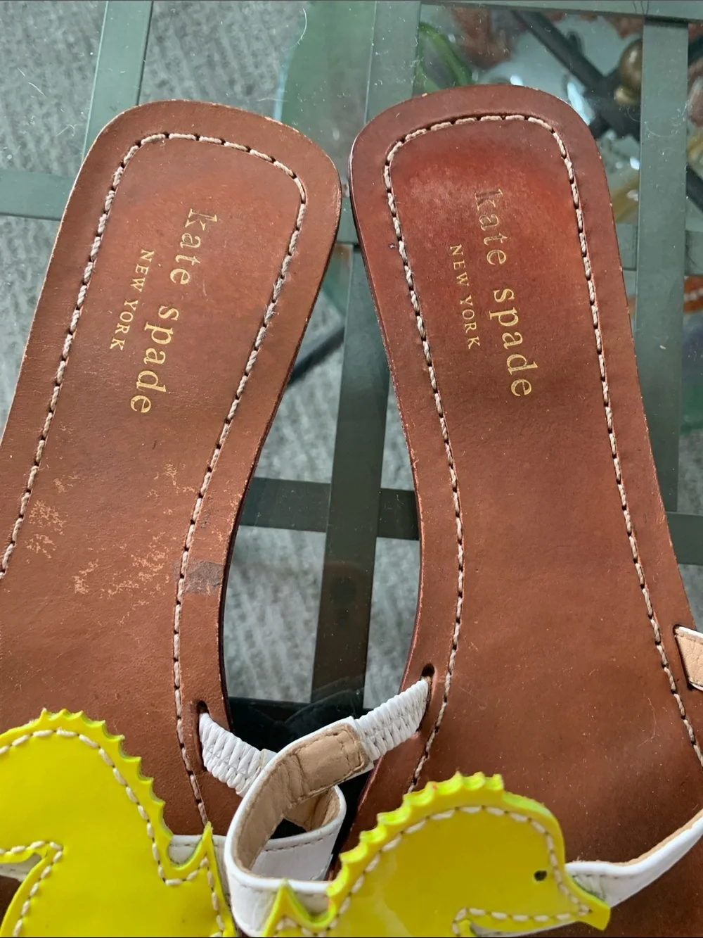 Kate Spade New York Vntg Yellow Patent Seahorse flats 7.5